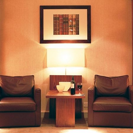 Regency Park Hotel, Health Club & Spa Thatcham Interior foto